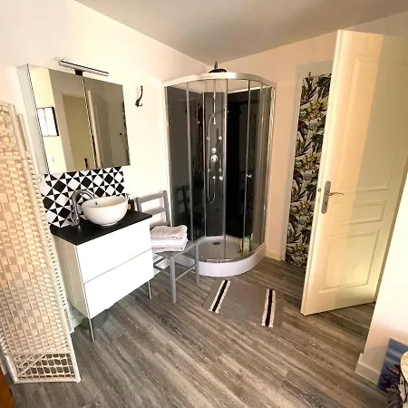 Apartment Standing Hypercentre